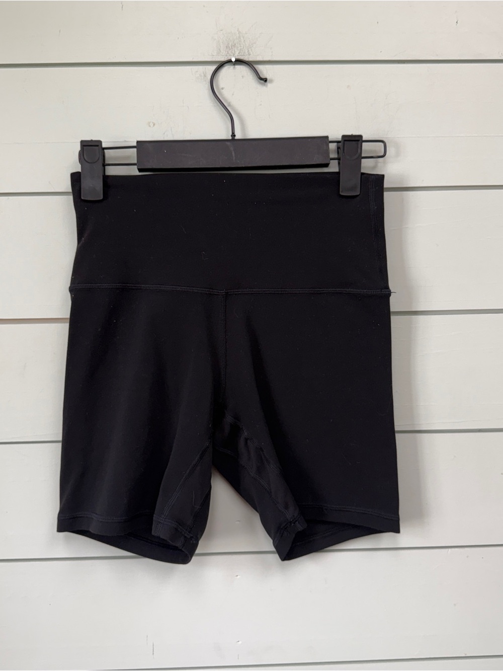 Lululemon align shorts 6" black women's size 4